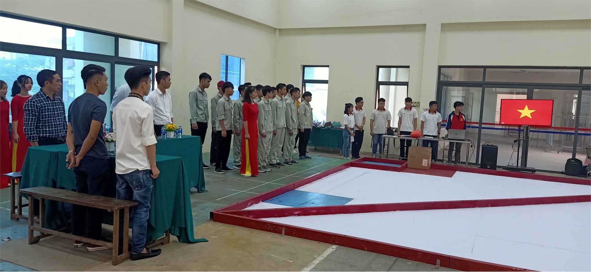 Liên chi đoàn Trung tâm Việt Nhật khởi động mùa robocon với cuộc thi “Robot mini VJC 2019”