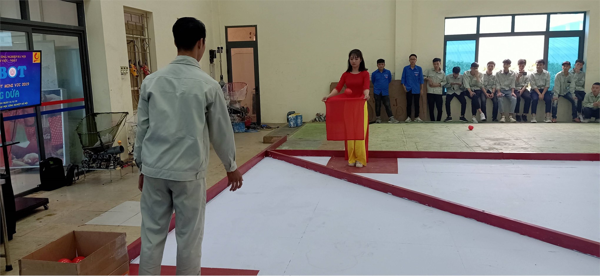 Liên chi đoàn Trung tâm Việt Nhật khởi động mùa robocon với cuộc thi “Robot mini VJC 2019”