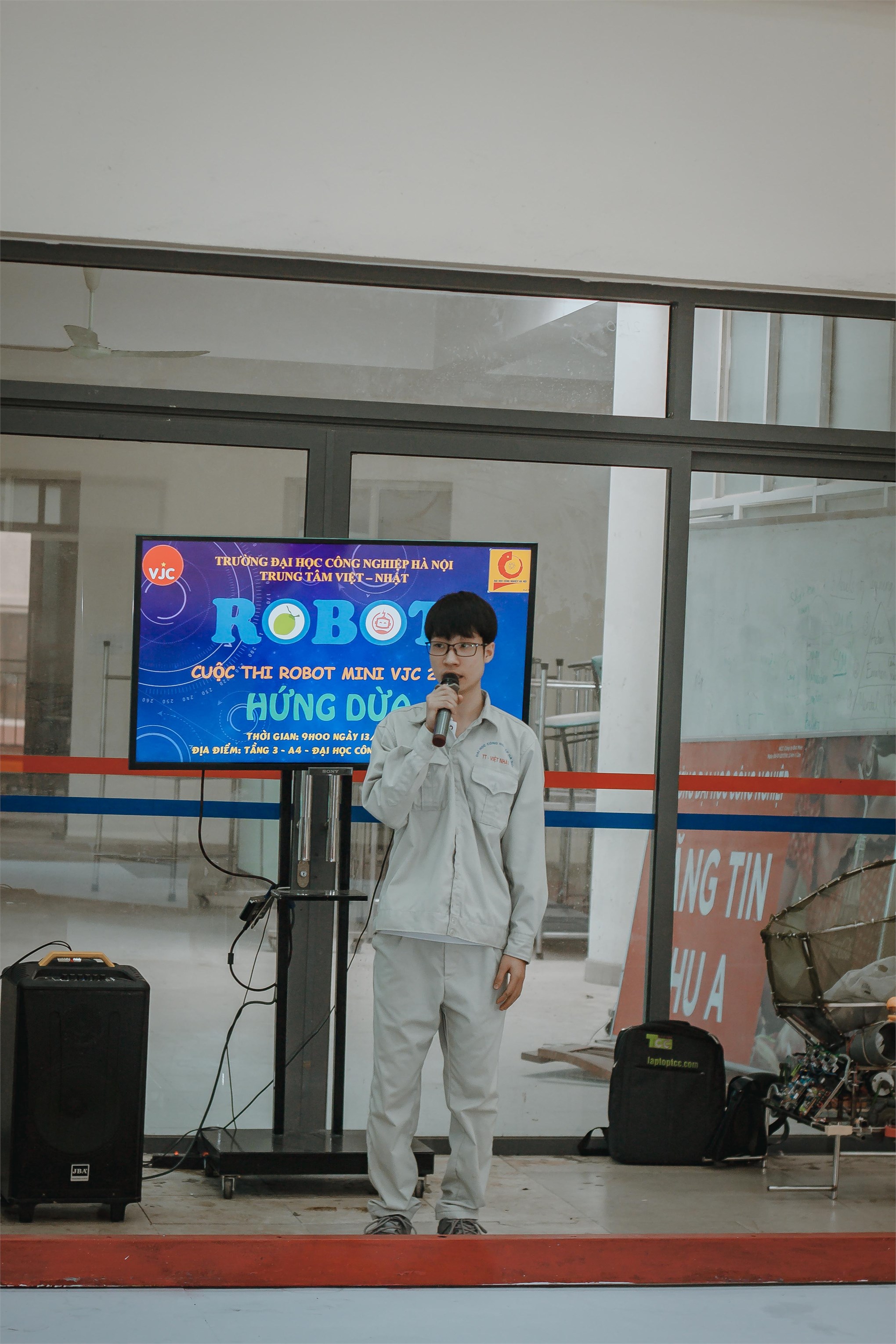 Liên chi đoàn Trung tâm Việt Nhật khởi động mùa robocon với cuộc thi “Robot mini VJC 2019”