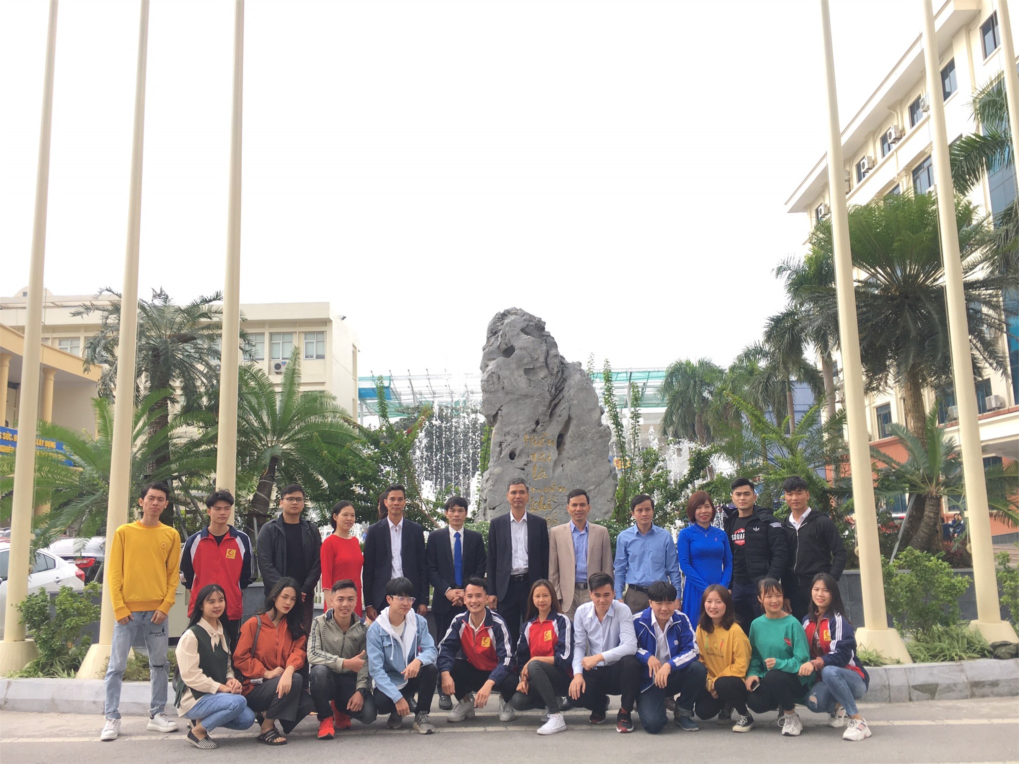 Ngày hội tri ân các thầy cô của sinh viên Trung tâm Việt Nhật