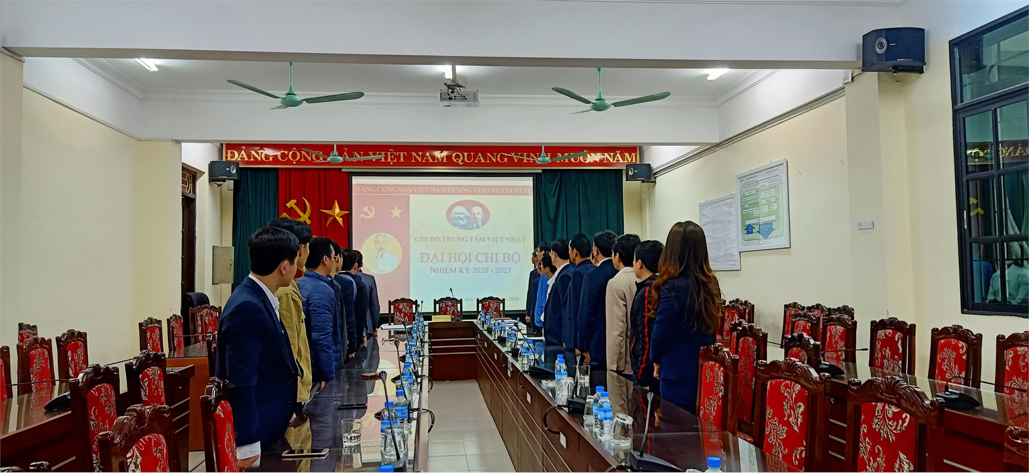 Đại hội chi bộ Trung tâm Việt – Nhật nhiệm kỳ 2020 – 2023