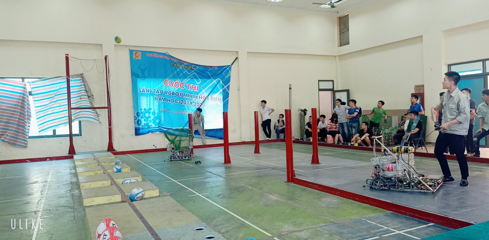Đội robot của Trung tâm Việt – Nhật giành giải Ba tại cuộc thi “Sáng tạo robot Việt Nam 2020” cấp trường