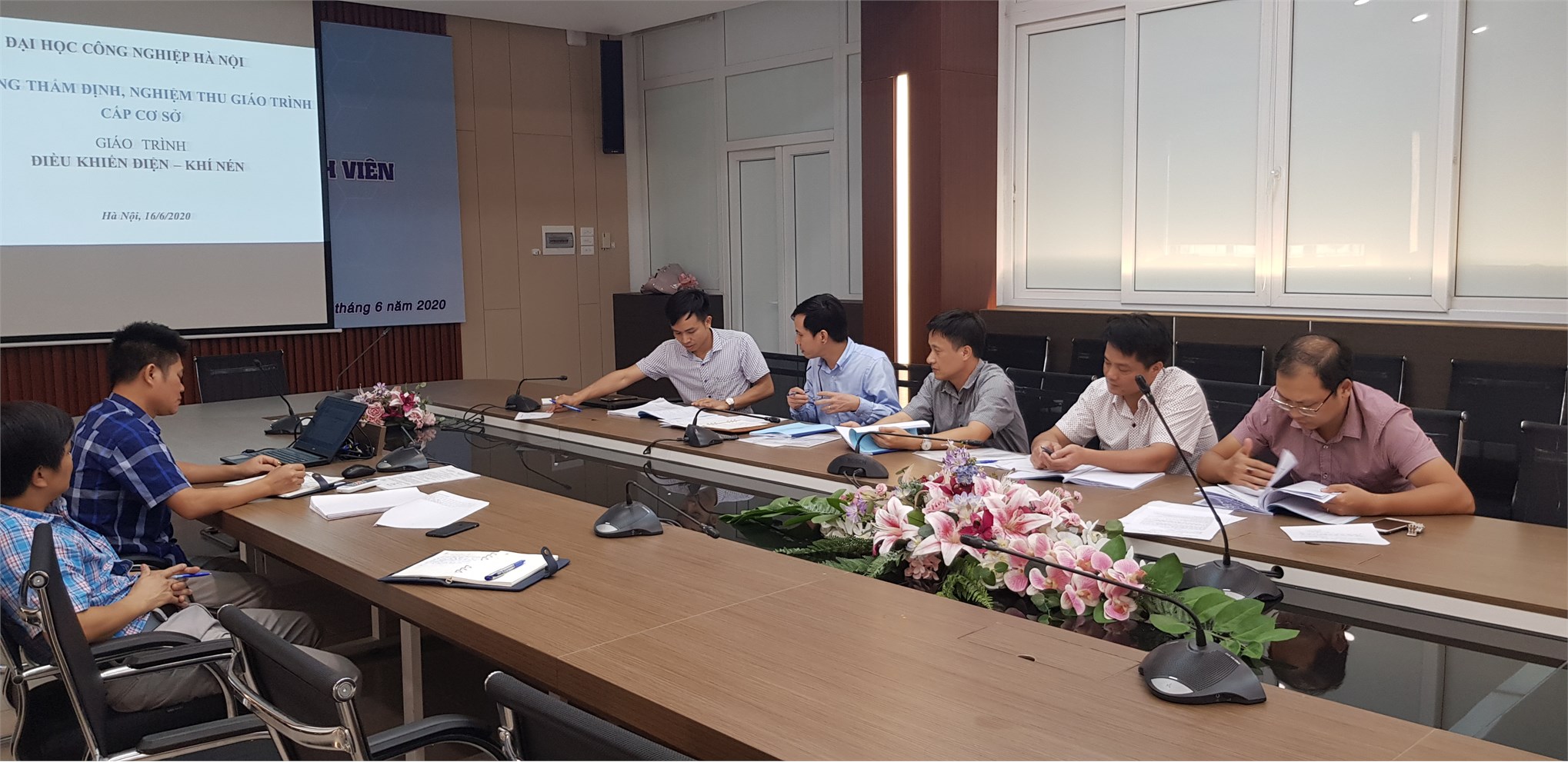 Nghiệm thu cấp cơ sở giáo trình “Điều khiển điện – Khí nén”