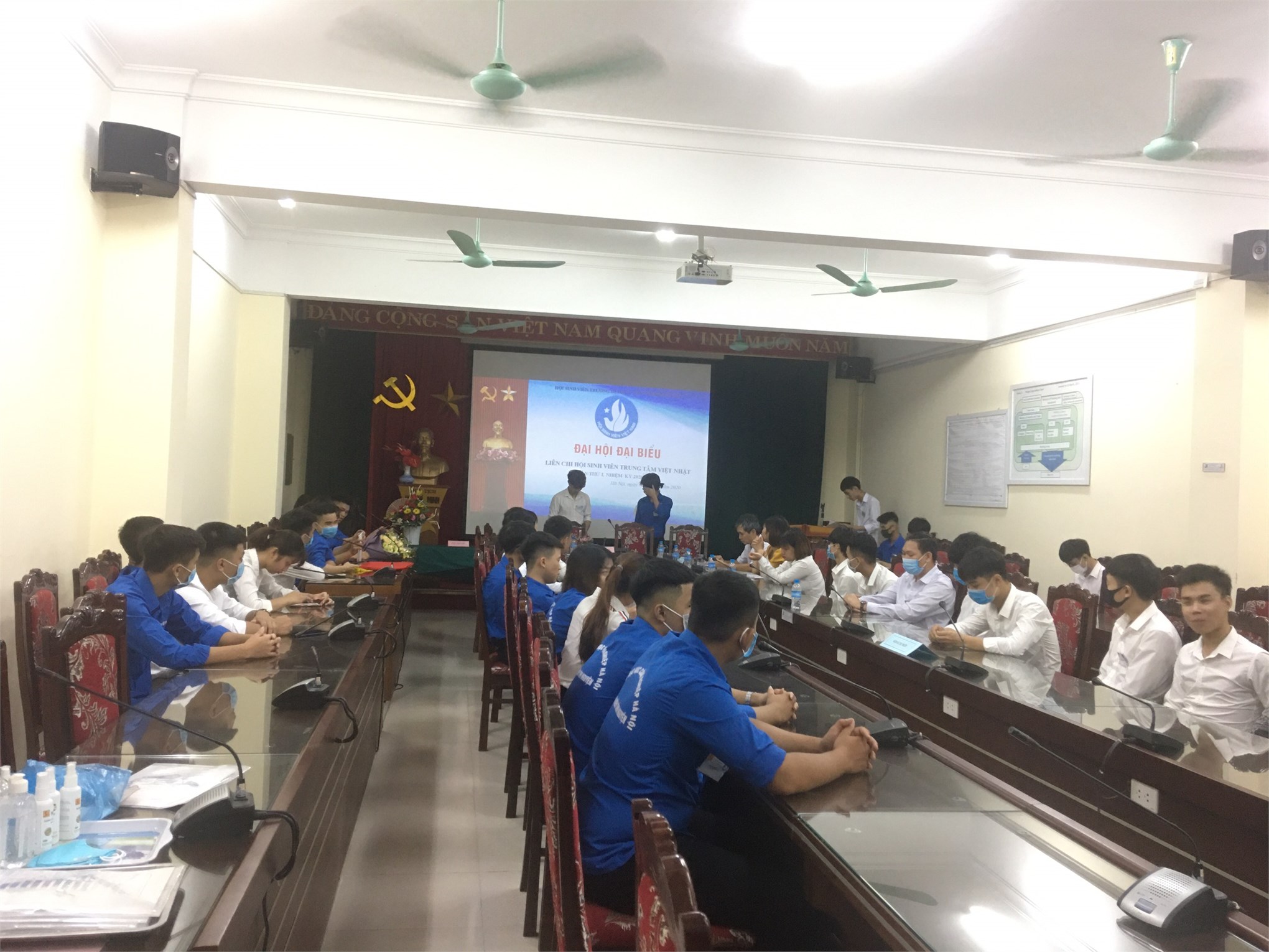 ĐẠI HỘI ĐẠI BIỂU LIÊN CHI HỘI SINH VIÊN TRUNG TÂM VIỆT – NHẬT LẦN THỨ I, NHIỆM KỲ 2020 – 2023 DIỄN RA THÀNH CÔNG TỐT ĐẸP