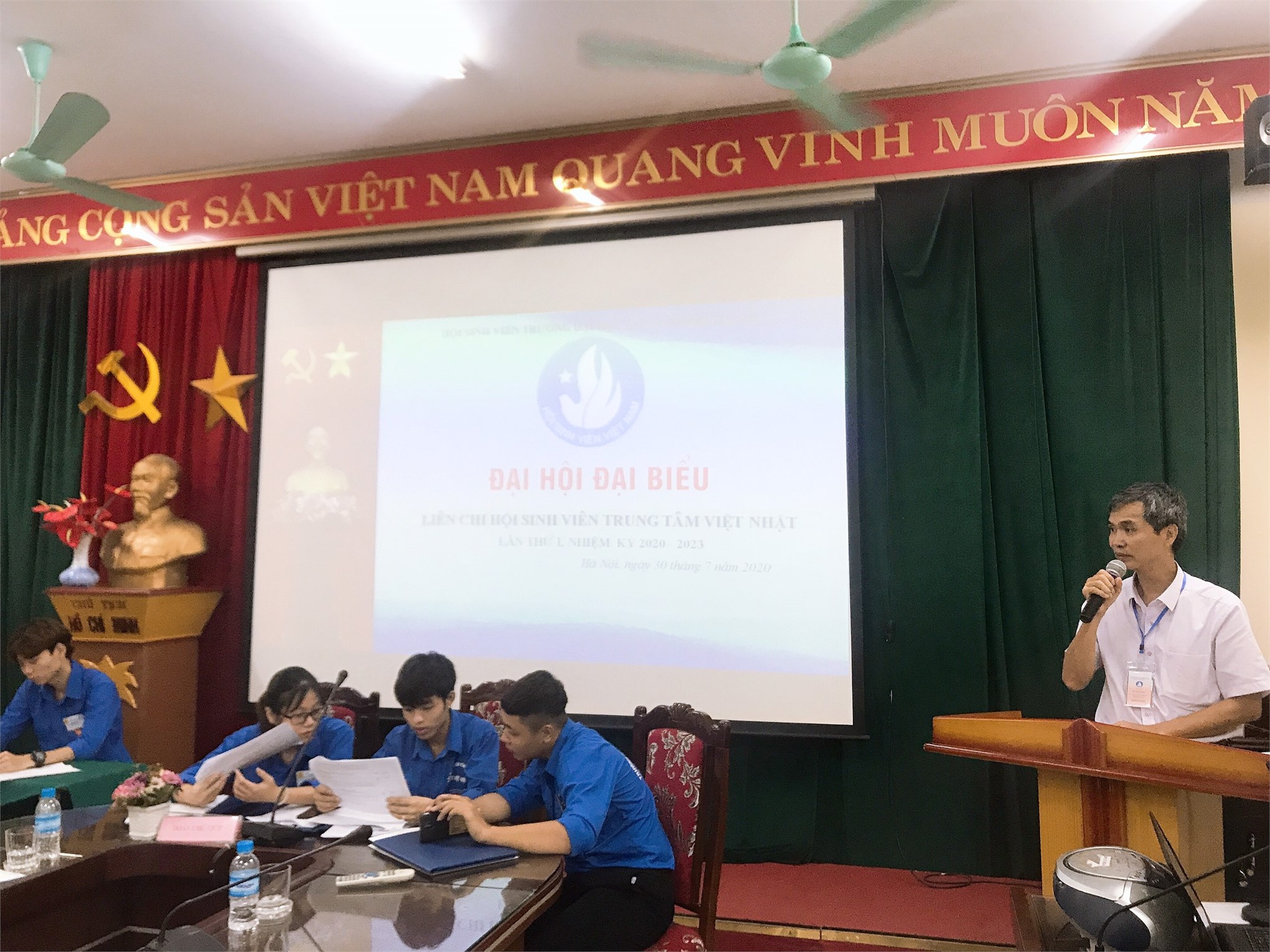 ĐẠI HỘI ĐẠI BIỂU LIÊN CHI HỘI SINH VIÊN TRUNG TÂM VIỆT – NHẬT LẦN THỨ I, NHIỆM KỲ 2020 – 2023 DIỄN RA THÀNH CÔNG TỐT ĐẸP