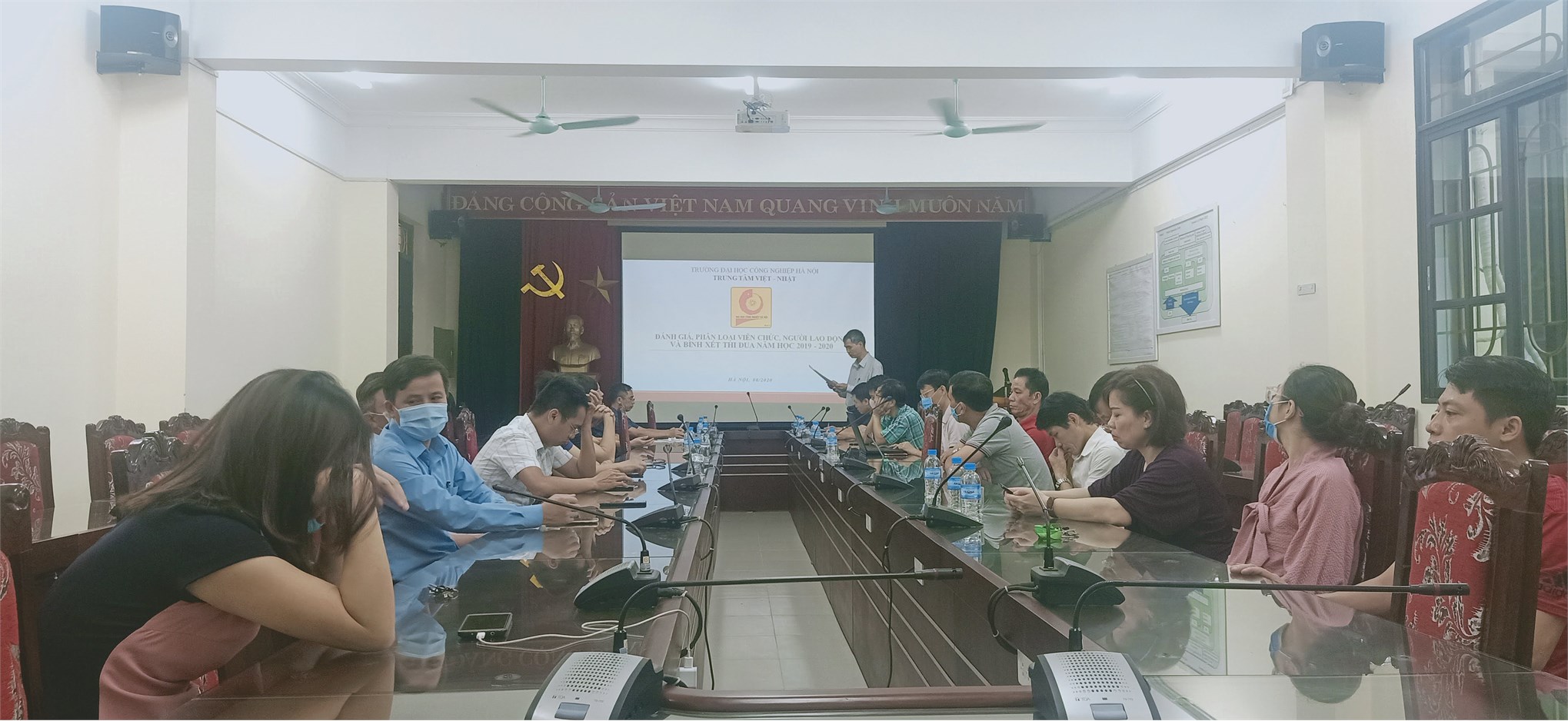 Hội nghị bình xét thi đua năm học 2019 - 2020