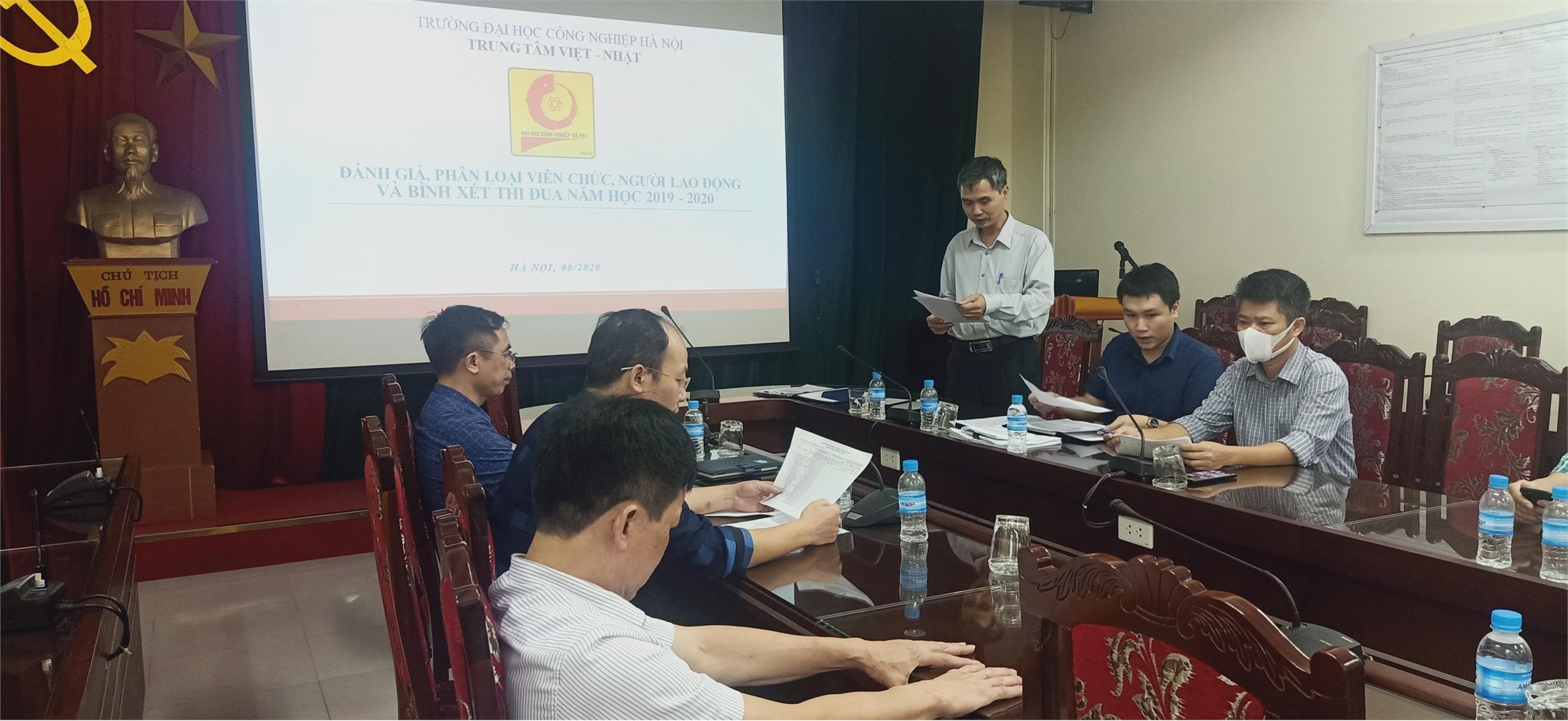 Hội nghị bình xét thi đua năm học 2019 - 2020