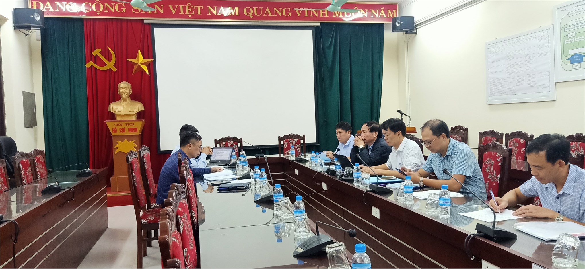 Nghiệm thu cấp trường giáo trình “Điều khiển điện - Khí nén”