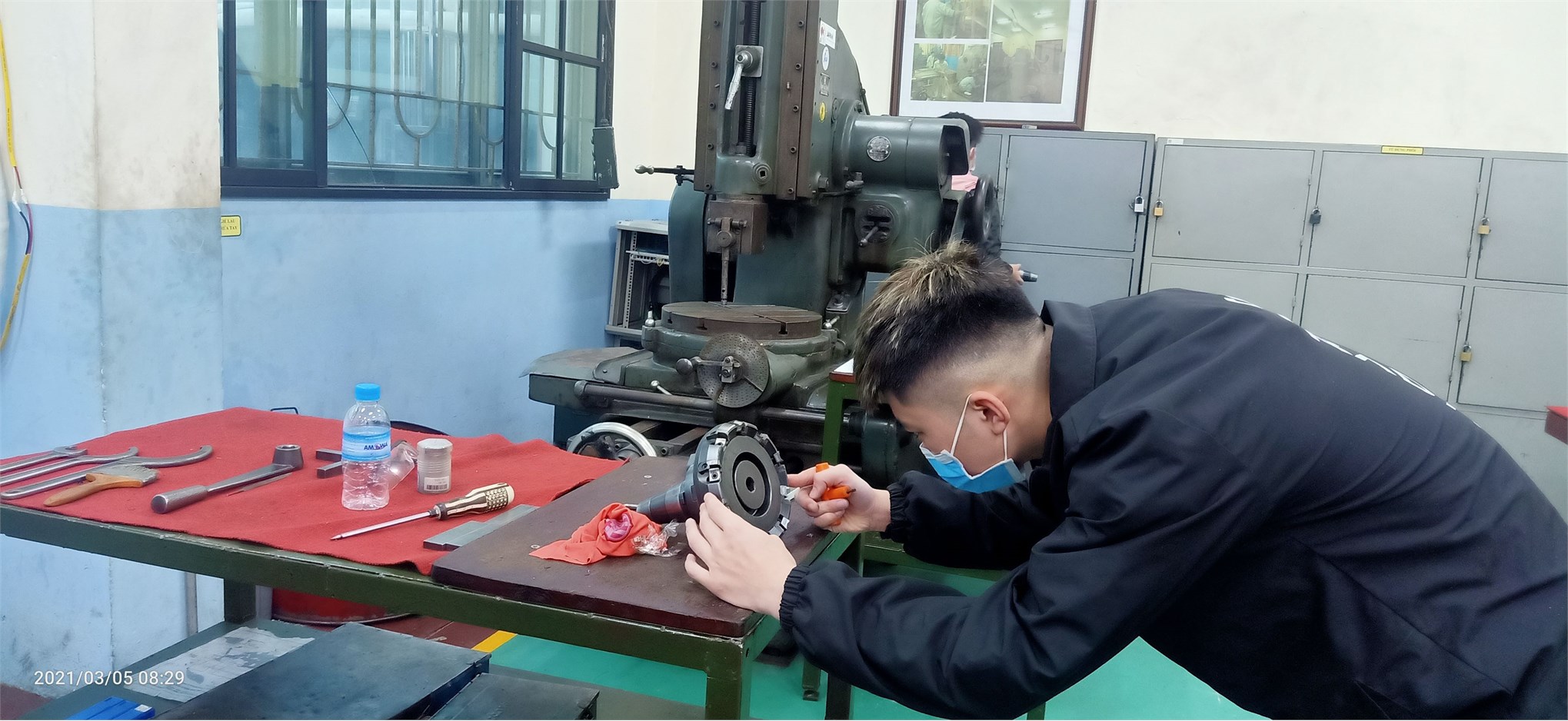 Liên chi đoàn ra quân thực hiện chương trình “Ngày thứ 6 xanh”