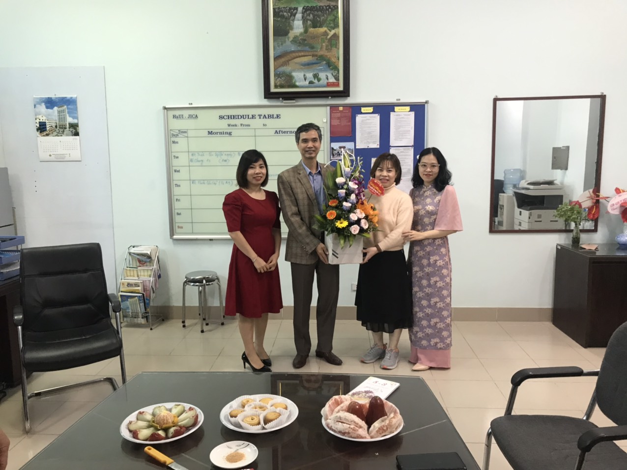 Công đoàn Trung tâm Việt Nhật tôn vinh phái đẹp nhân ngày Quốc tế phụ nữ 8/3