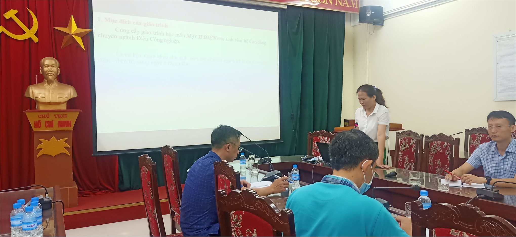 Nghiệm thu cấp cơ sở giáo trình “Mạch điện”