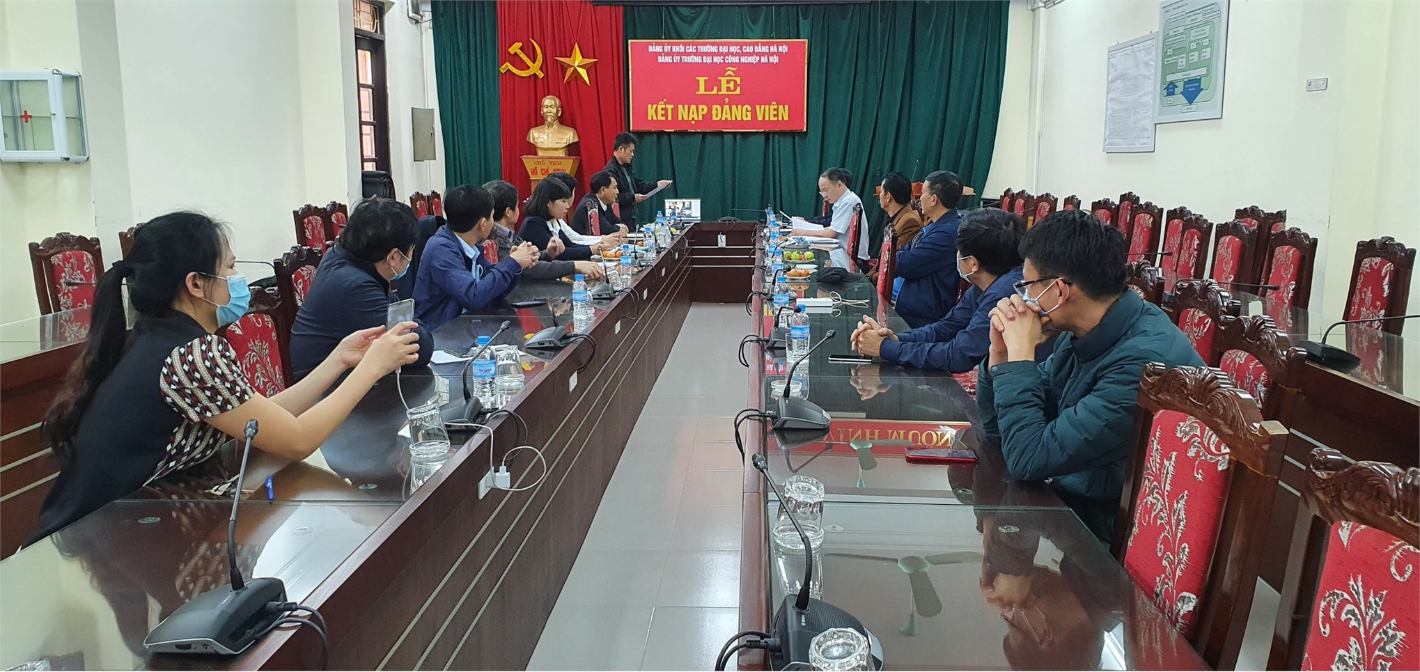 Lễ kết nạp Đảng viên mới của chi bộ TT Việt Nhật