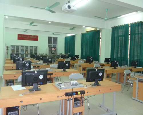 TRUNG TÂM VIỆT NHẬT - TRƯỜNG ĐẠI HỌC CÔNG NGHIỆP HÀ NỘI