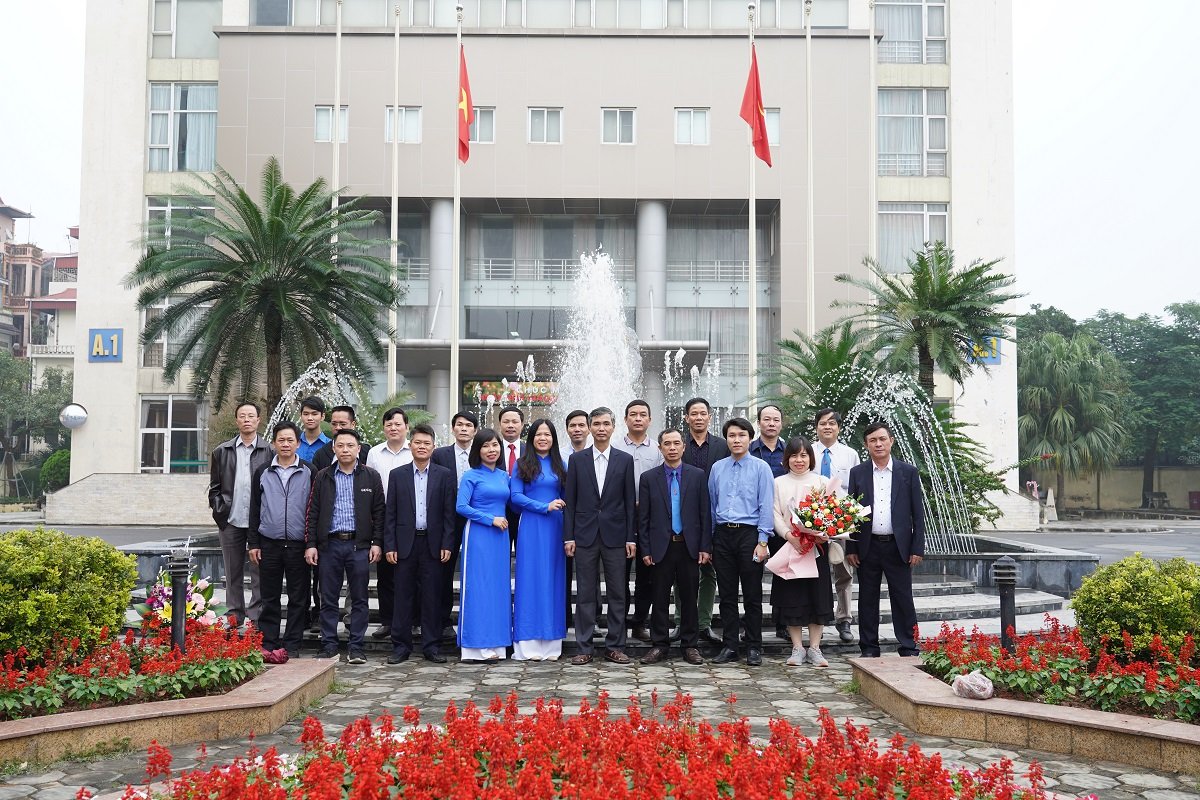 TRUNG TÂM VIỆT NHẬT - TRƯỜNG ĐẠI HỌC CÔNG NGHIỆP HÀ NỘI