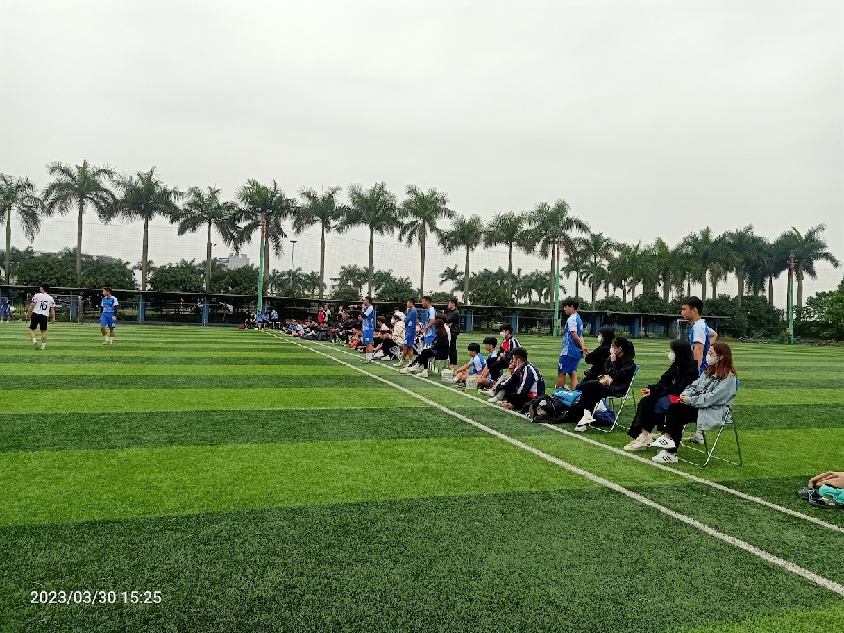 Chung kết và trao giải bóng đá nam sinh viên TT Việt Nhật