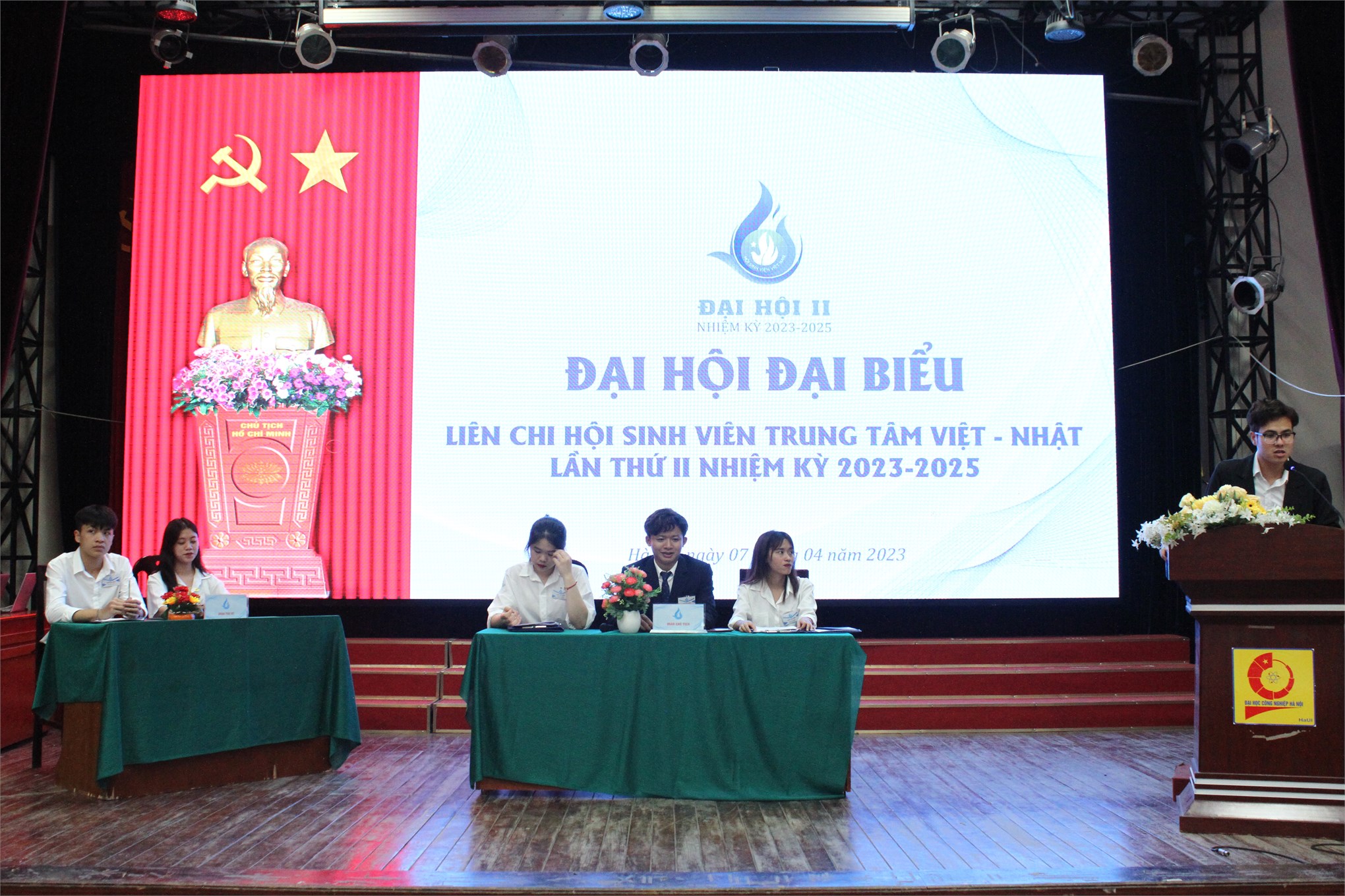 ĐẠI HỘI ĐẠI BIỂU LIÊN CHI HỘI SINH VIÊN TRUNG TÂM VIỆT – NHẬT LẦN THỨ II, NHIỆM KỲ 2023 - 2025 DIỄN RA THÀNH CÔNG TỐT ĐẸP