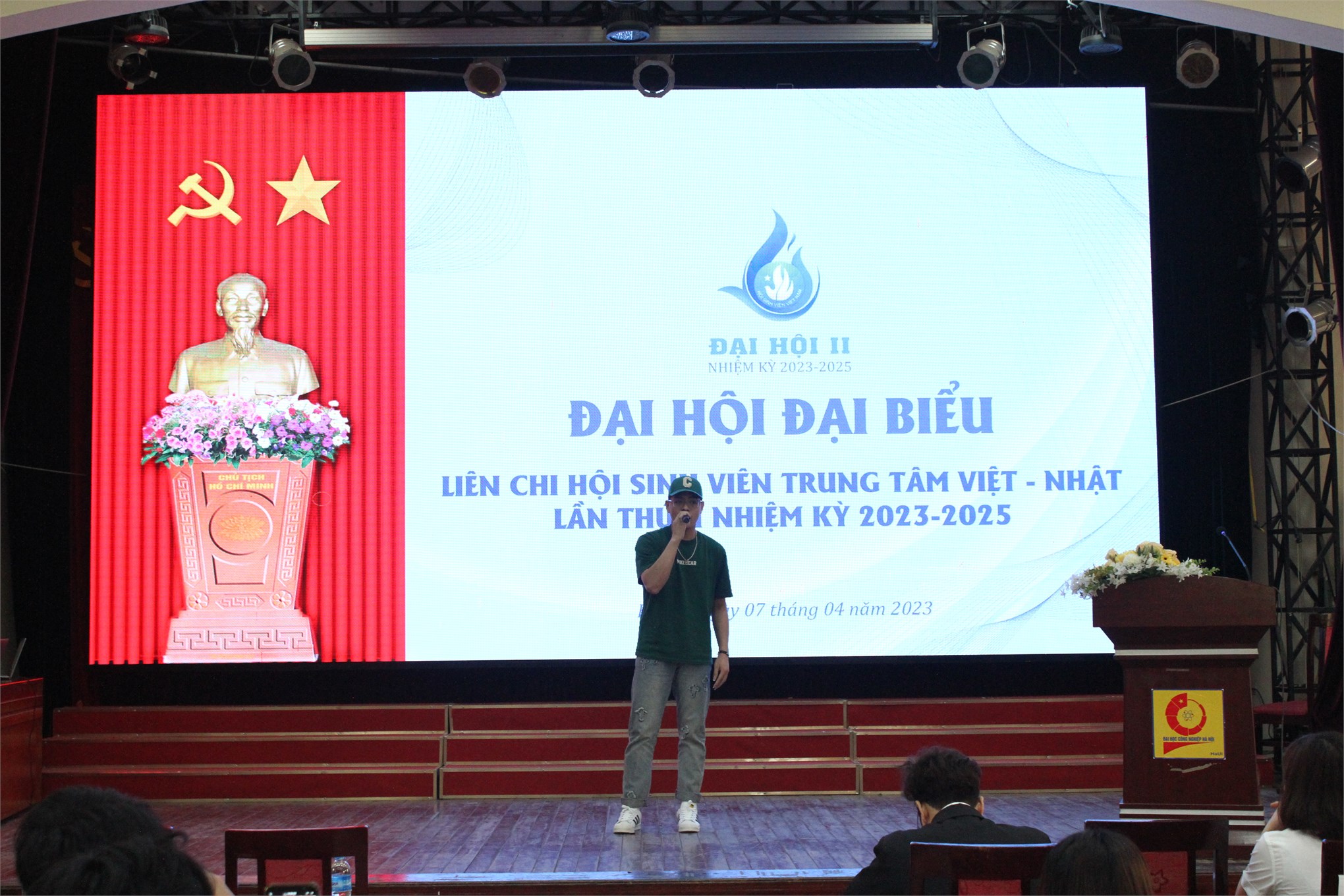 ĐẠI HỘI ĐẠI BIỂU LIÊN CHI HỘI SINH VIÊN TRUNG TÂM VIỆT – NHẬT LẦN THỨ II, NHIỆM KỲ 2023 - 2025 DIỄN RA THÀNH CÔNG TỐT ĐẸP