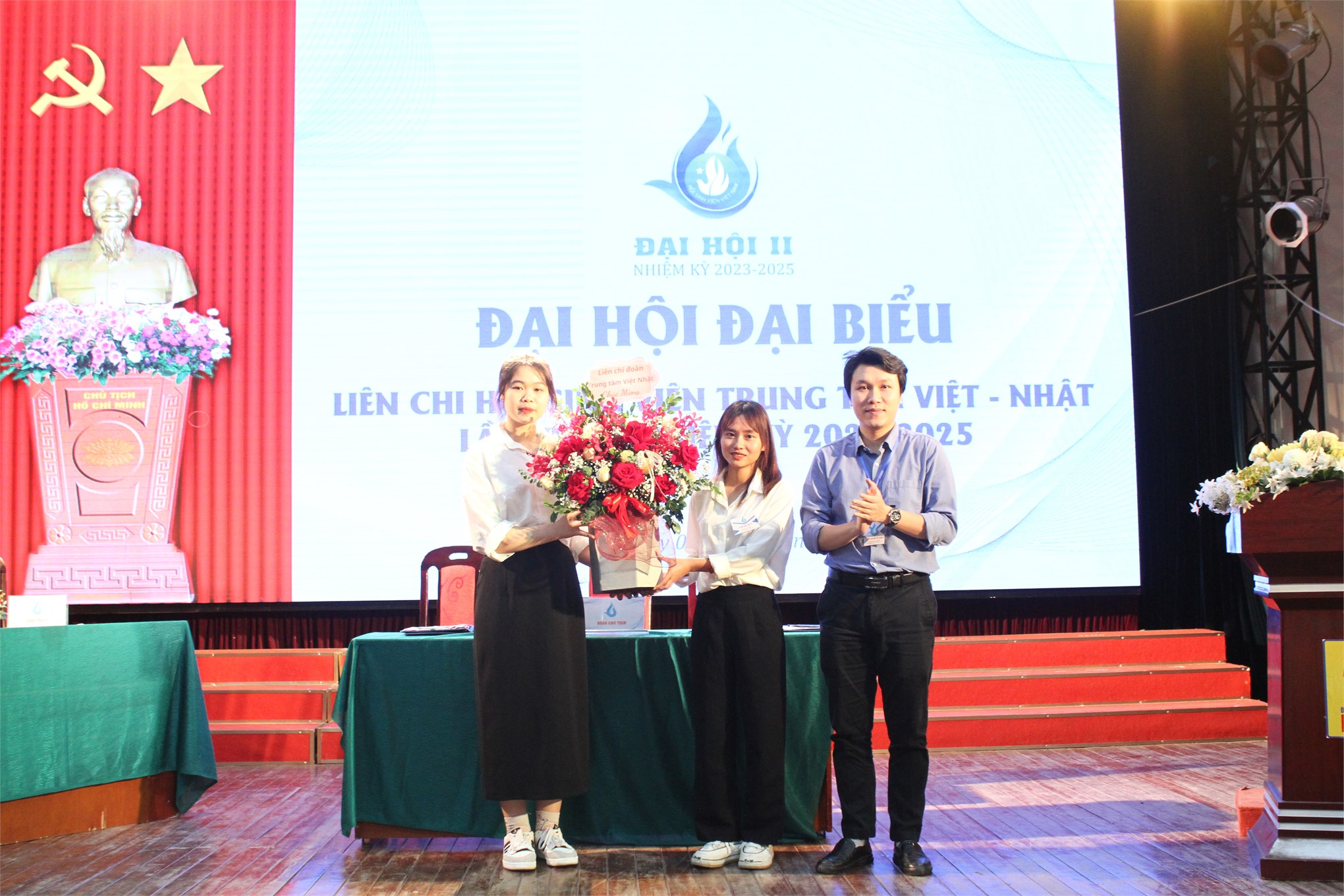 ĐẠI HỘI ĐẠI BIỂU LIÊN CHI HỘI SINH VIÊN TRUNG TÂM VIỆT – NHẬT LẦN THỨ II, NHIỆM KỲ 2023 - 2025 DIỄN RA THÀNH CÔNG TỐT ĐẸP