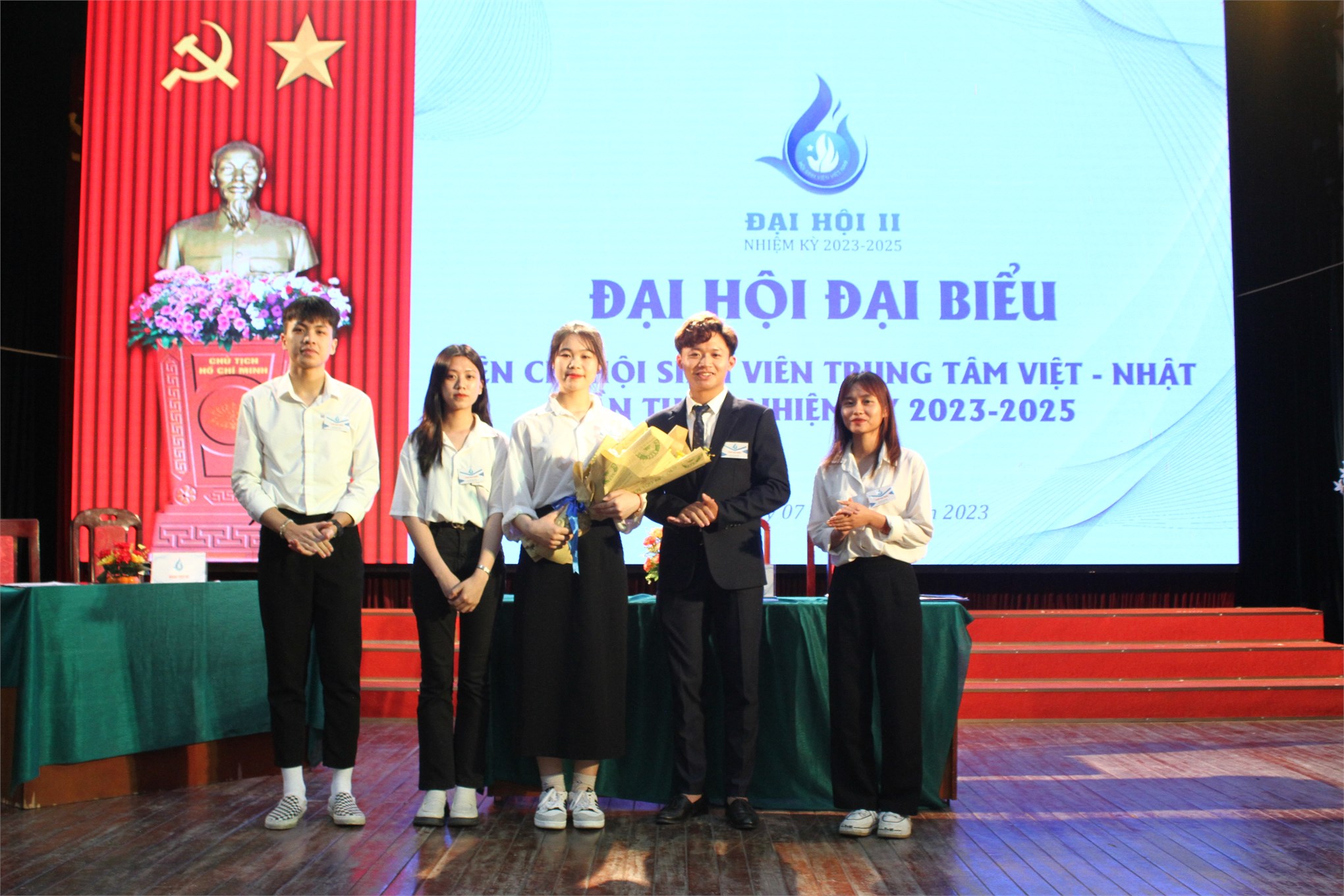ĐẠI HỘI ĐẠI BIỂU LIÊN CHI HỘI SINH VIÊN TRUNG TÂM VIỆT – NHẬT LẦN THỨ II, NHIỆM KỲ 2023 - 2025 DIỄN RA THÀNH CÔNG TỐT ĐẸP