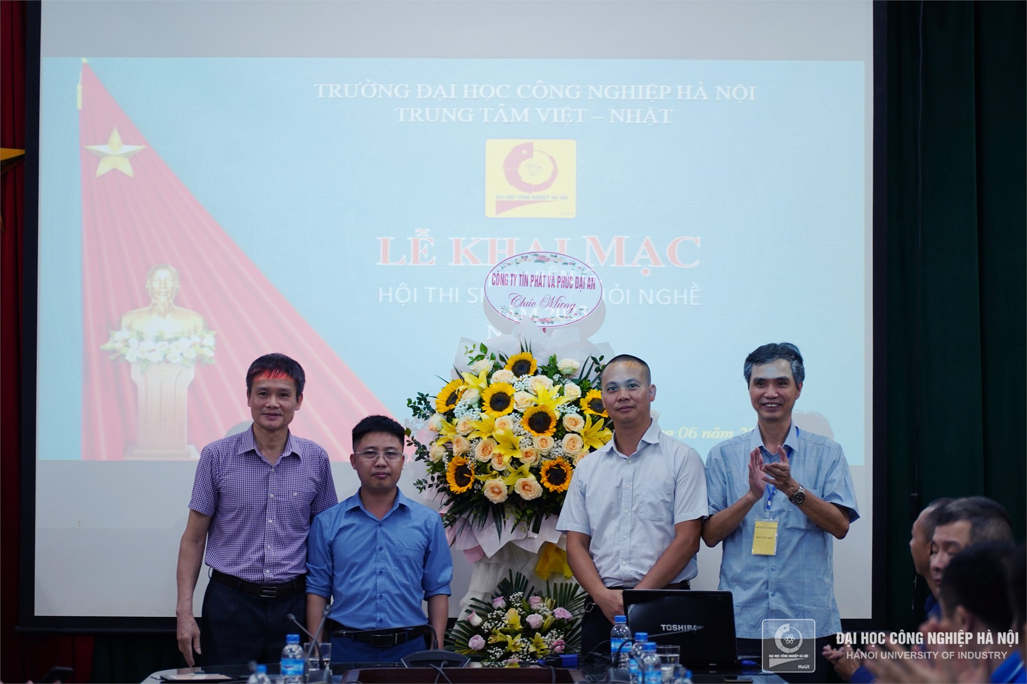 Khai mạc hội thi “Sinh viên giỏi nghề 2023”