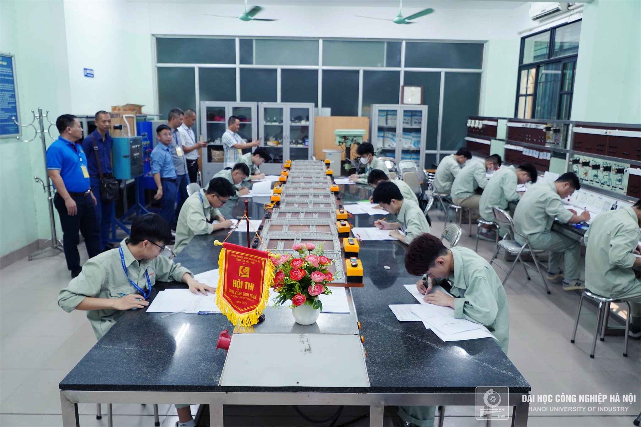 Khai mạc hội thi “Sinh viên giỏi nghề 2023”
