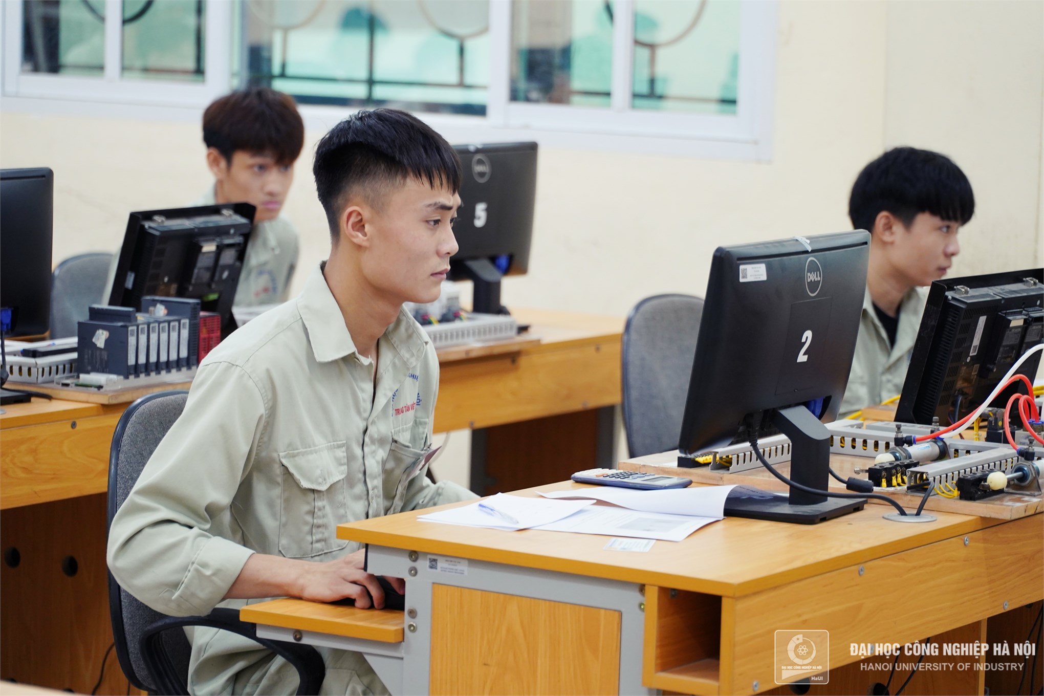 Khai mạc hội thi “Sinh viên giỏi nghề 2023”