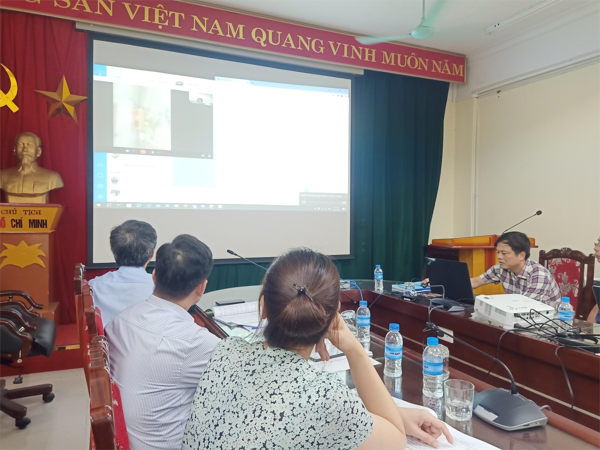Nghiệm thu đề tài nghiên cứu khoa học cấp đơn vị: “Nghiên cứu, xây dựng hệ thống giám sát và cảnh báo an toàn cháy nổ cho Trạm biến áp phân phối, tủ điện phân phối chính và máy phát điện dự phòng cho trường Đại học Công nghiệp Hà Nội”