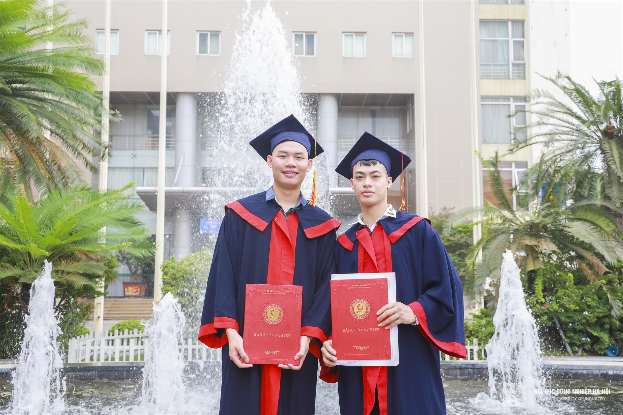 Dư âm ngọt ngào tại lễ tốt nghiệp của hơn 460 sinh viên hệ cao đẳng K22 trung tâm Việt - Nhật