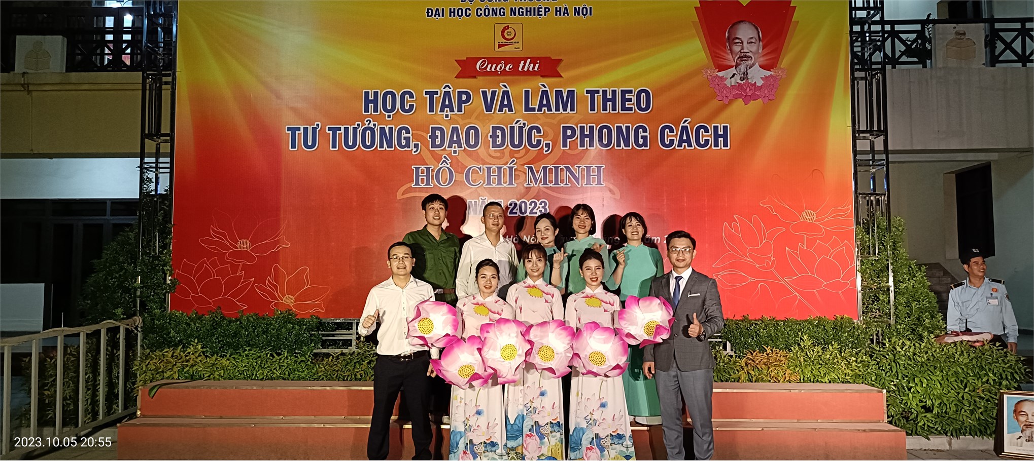 Liên chi bộ: TT Việt Nhật - Khoa Lý luận chính trị - Phòng thanh tra - Trung tâm hỗ trợ sinh viên giành giải Nhì toàn đoàn tại cuộc thi Học tập và làm theo tư tưởng, đạo đức, phong cách Hồ Chí Minh năm 2023