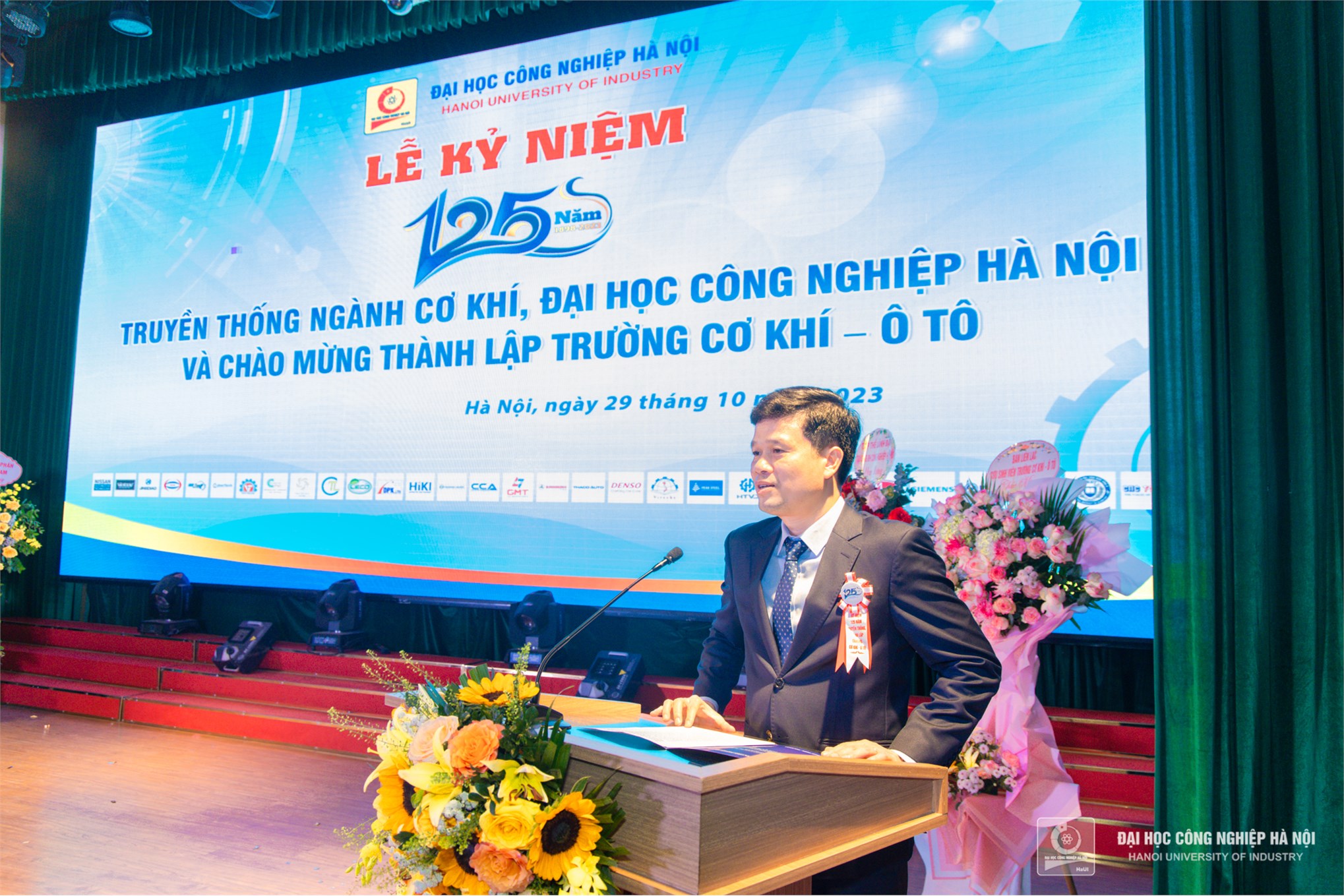 Lễ kỷ niệm 125 năm truyền thống Ngành Cơ khí HaUI và chào mừng thành lập Trường Cơ khí – Ô tô