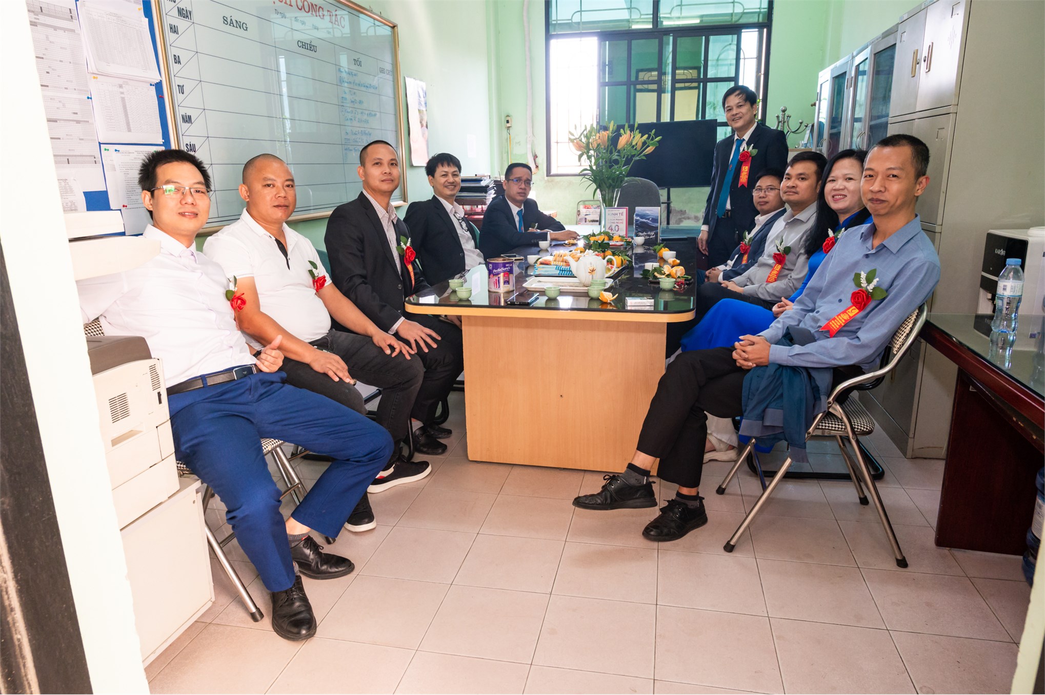 Trung tâm Việt Nhật chào mừng 125 năm ngày truyền thống Nhà trường và 41 năm ngày Nhà giáo Việt Nam 20/11
