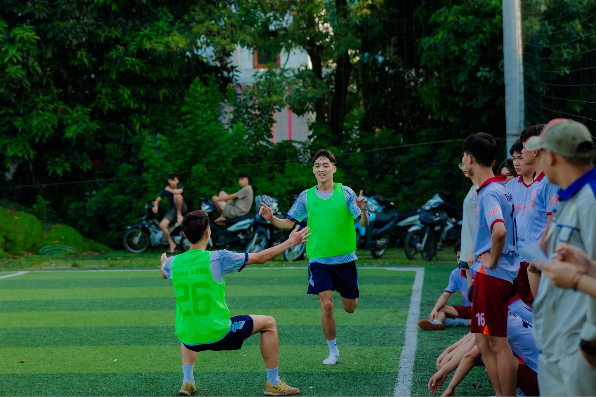Chung kết và trao giải bóng đá nam sinh viên TT Việt Nhật