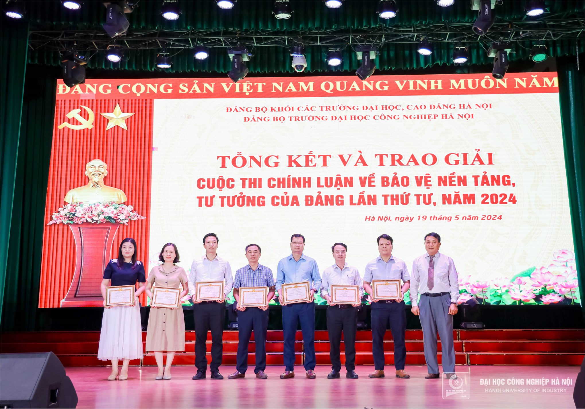 Chi bộ trung tâm Việt Nhật giành giải Ba tại Cuộc thi chính luận bảo vệ nền tảng tư tưởng của Đảng lần thứ IV, năm 2024
