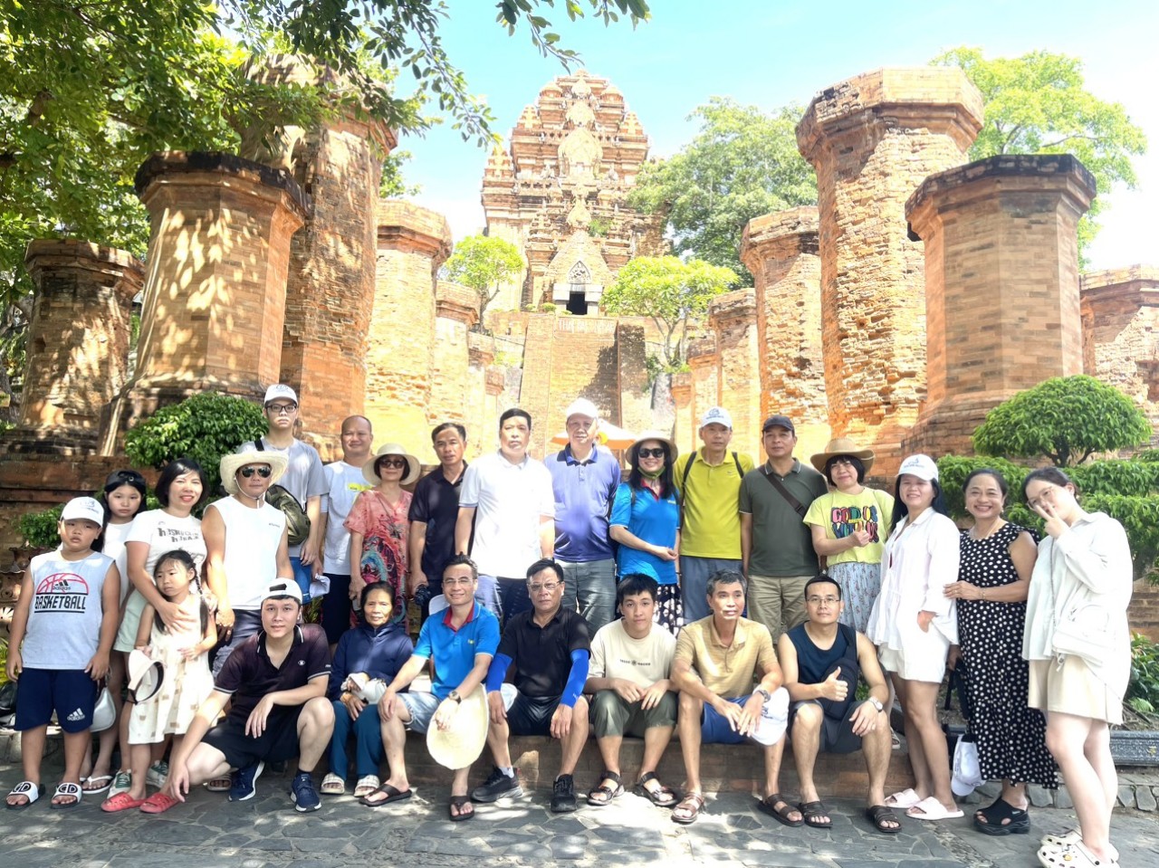 Công đoàn Trung tâm Việt – Nhật tổ chức tham quan học tập hè 2024