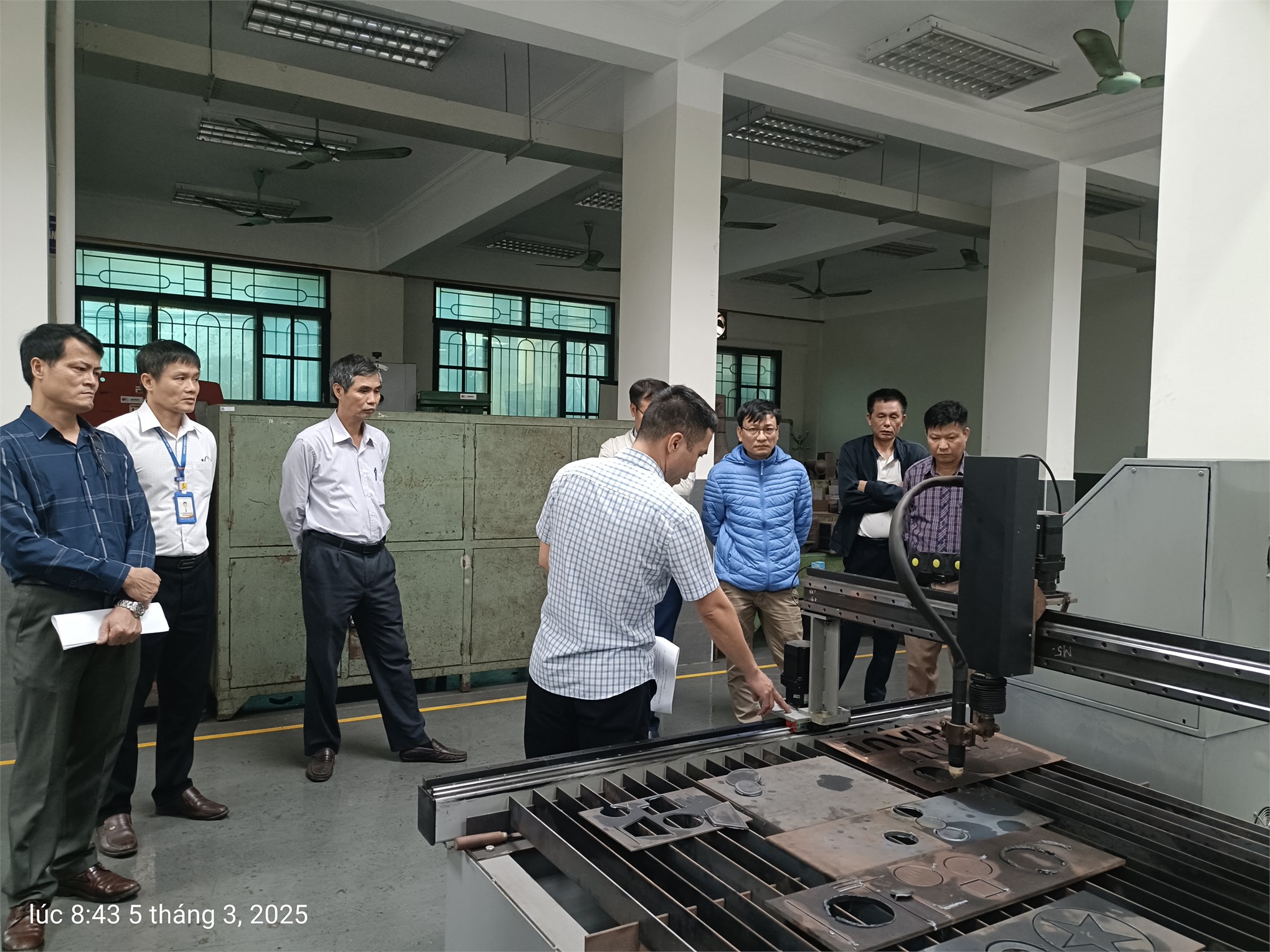 Nghiệm thu đề tài nghiên cứu khoa học cấp đơn vị: “Nghiên cứu thiết kế và chế tạo hệ thống cắt Plasma CNC áp dụng trong đào tao tại trường Đại học Công nghiệp Hà Nội”