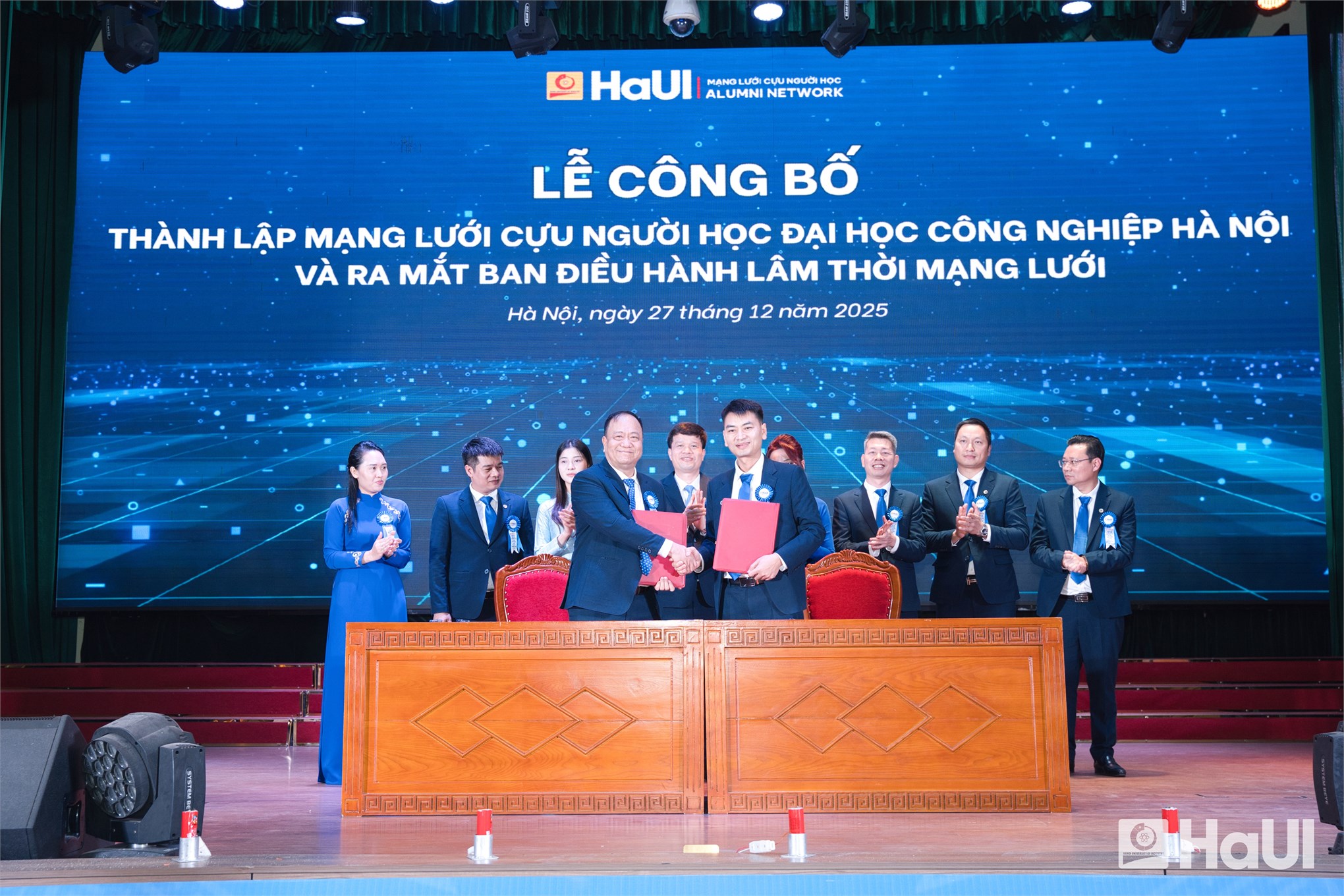 Trung tâm Việt Nhật khẳng định vai trò kết nối tại Lễ ra mắt Mạng lưới Cựu người học Đại học Công nghiệp Hà Nội