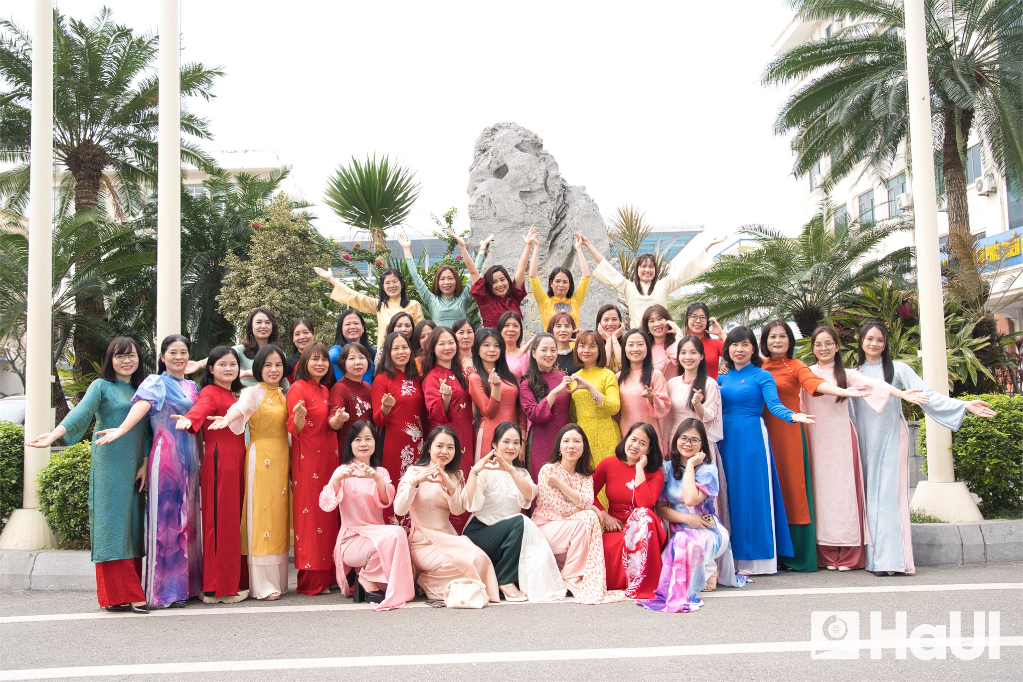 Trung tâm Việt Nhật tổ chức chương trình chào mừng Ngày Quốc tế Phụ nữ 8/3