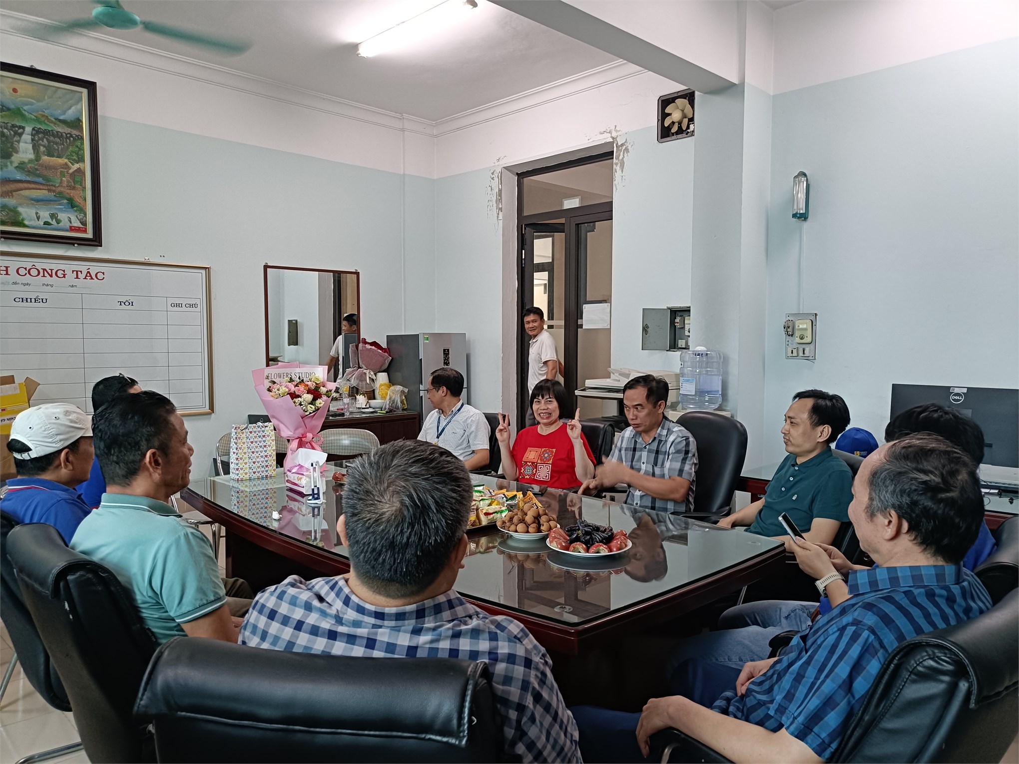 Gặp mặt tri ân viên chức nghỉ hưu theo chế độ