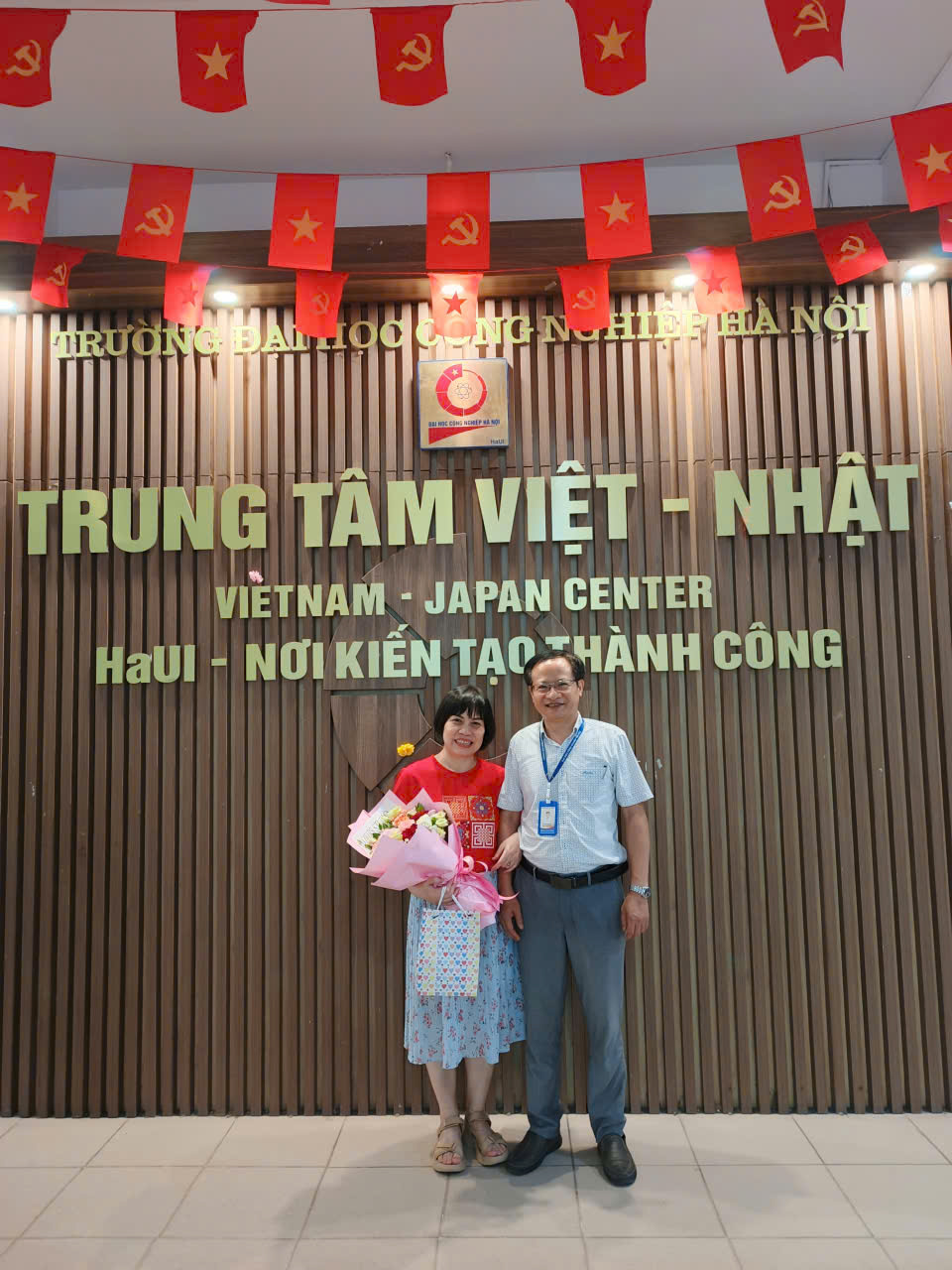 Gặp mặt tri ân viên chức nghỉ hưu theo chế độ