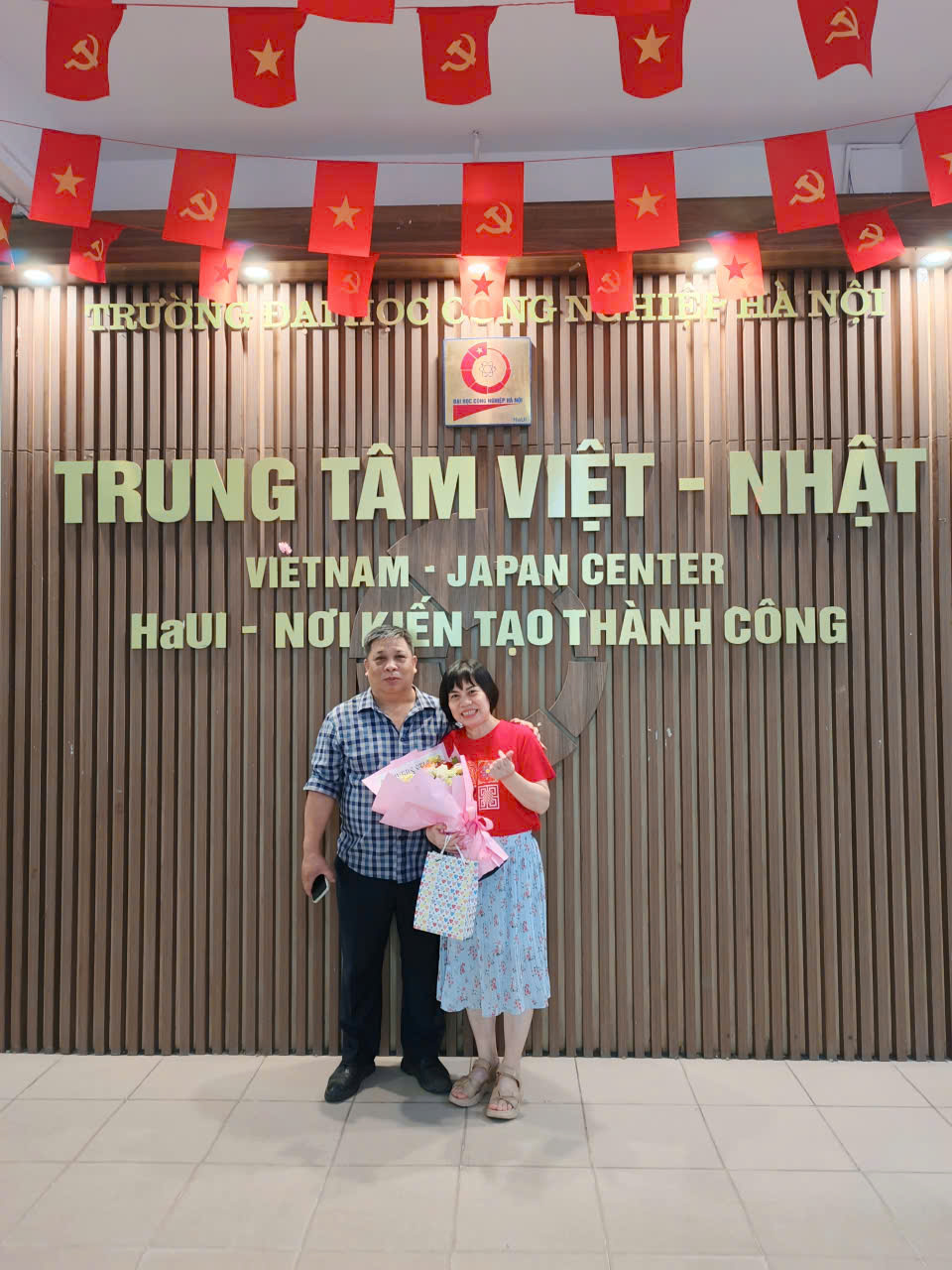 Gặp mặt tri ân viên chức nghỉ hưu theo chế độ