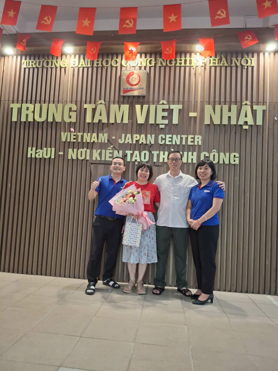 Gặp mặt tri ân viên chức nghỉ hưu theo chế độ