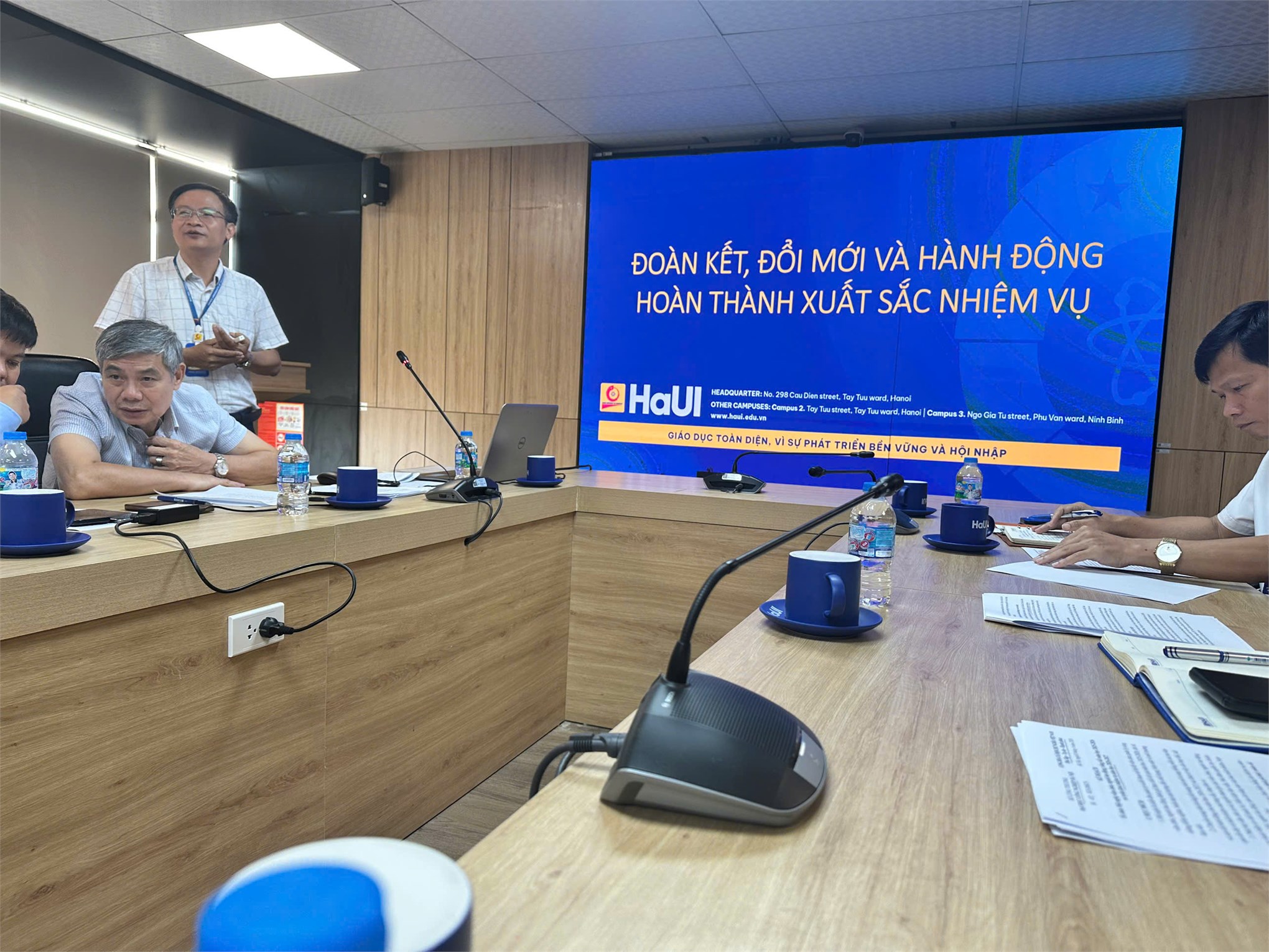 Khoa Đào tạo liên tục tổ chức Hội nghị Viên chức – Người lao động tổng kết năm học 2025-2026 và triển khai kế hoạch năm học 2026-2027