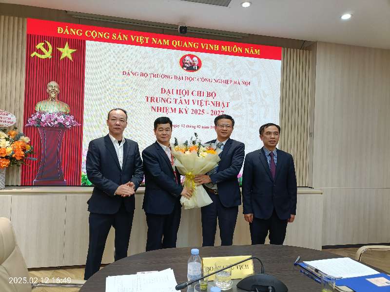 Đại hội chi bộ Trung tâm Việt Nhật nhiệm kỳ 2025 - 2027
