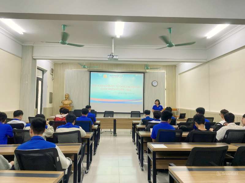 TẬP HUẤN CÔNG TÁC TỔ CHỨC ĐẠI HỘI CHI ĐOÀN ĐỐI VỚI SINH VIÊN K27, NHIỆM KỲ 2025 – 2026